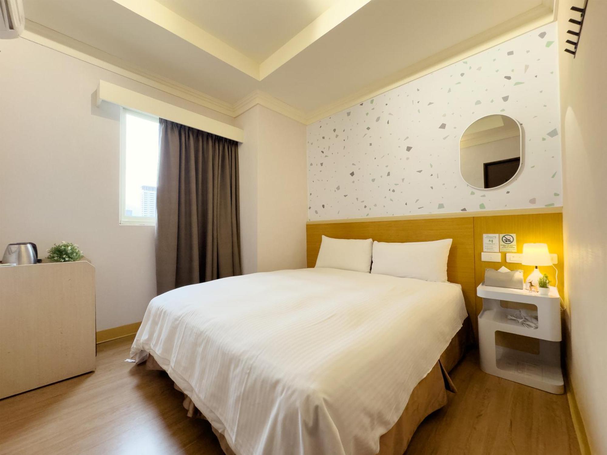 Together Hotel Hualien Zhongshan Екстер'єр фото