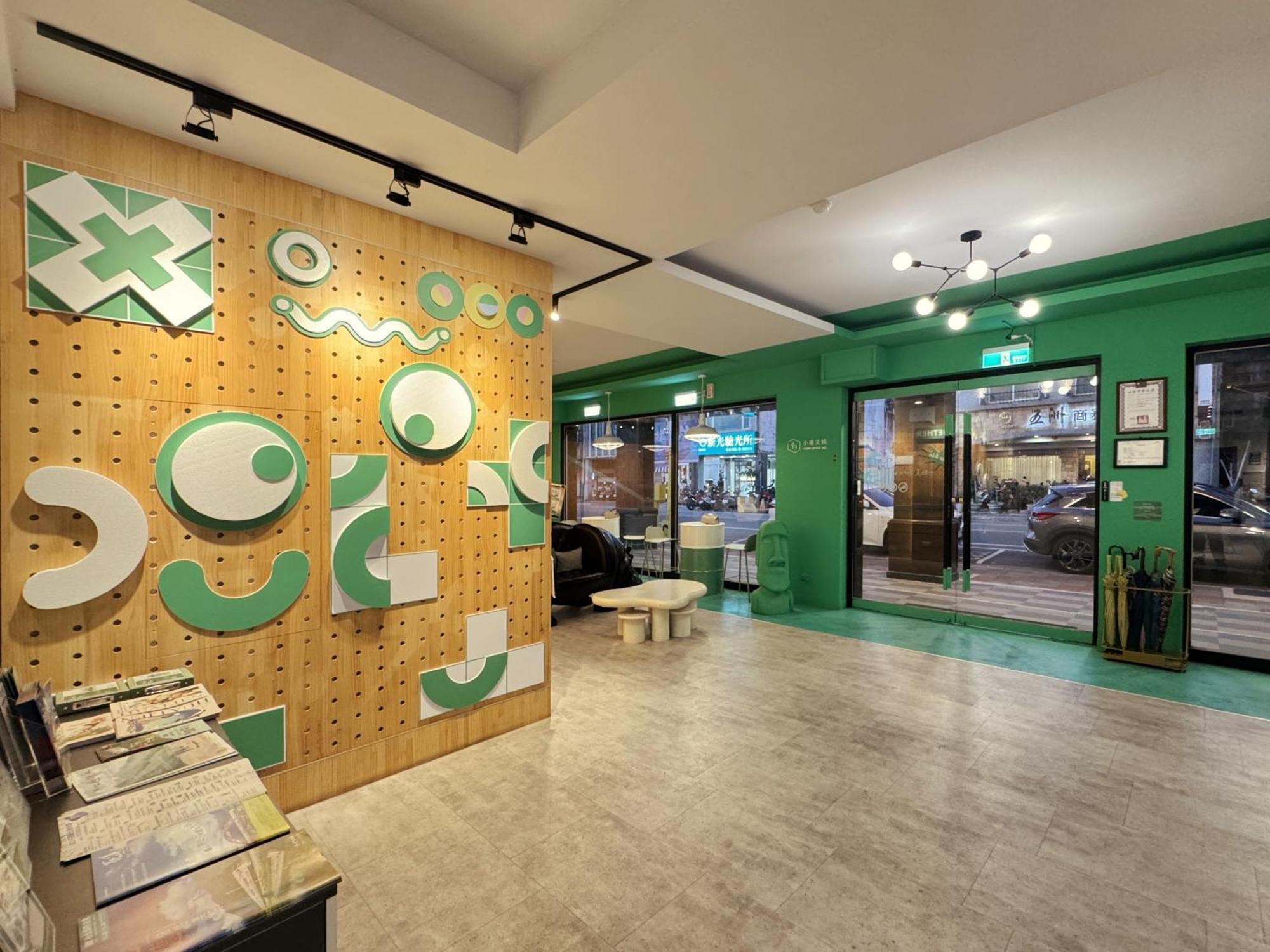 Together Hotel Hualien Zhongshan Екстер'єр фото