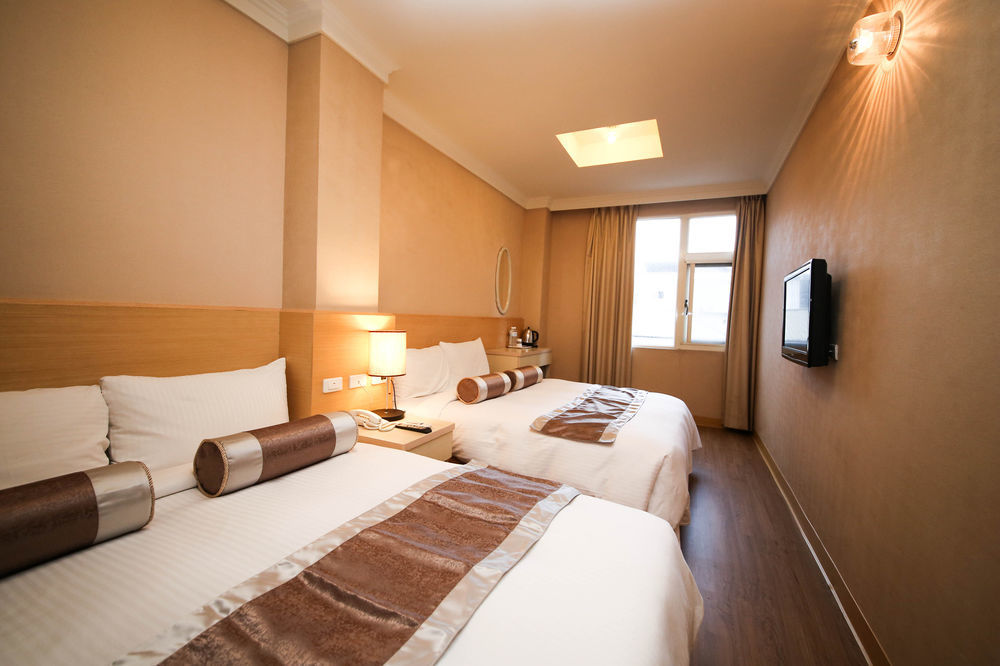 Together Hotel Hualien Zhongshan Екстер'єр фото
