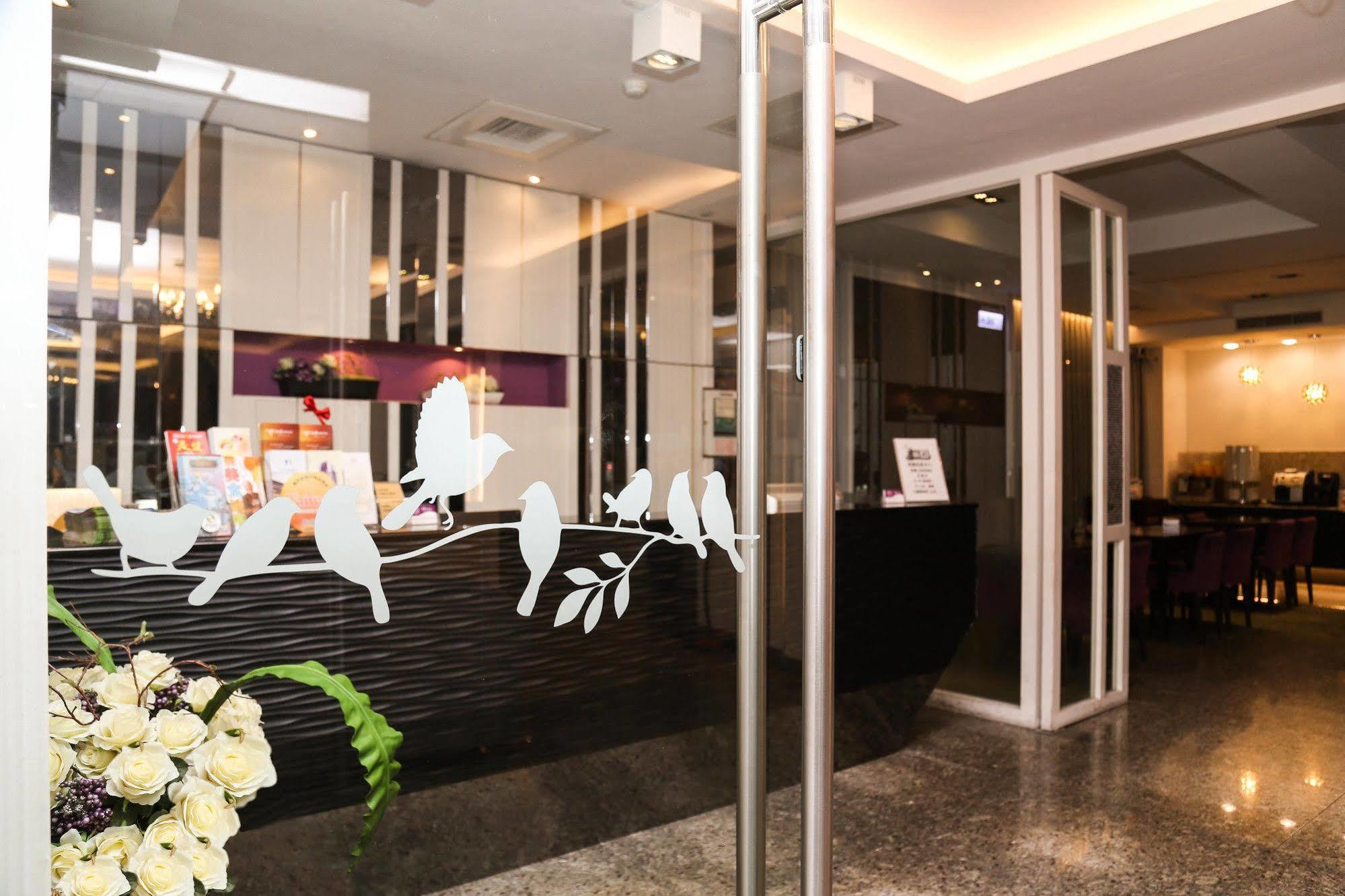 Together Hotel Hualien Zhongshan Екстер'єр фото